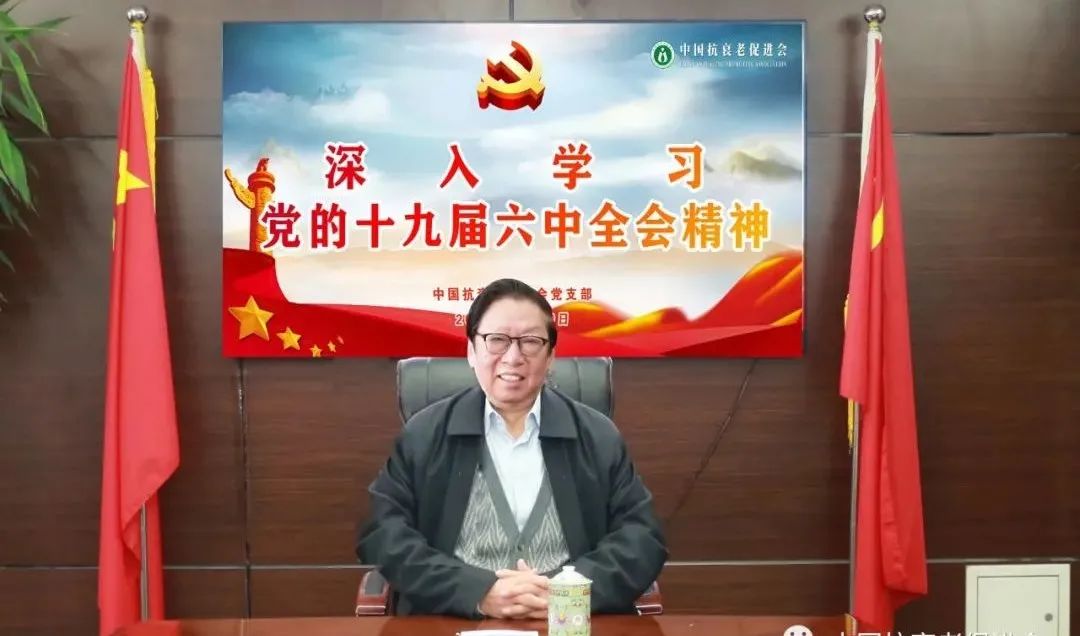 1-220520004Z3241.jpg 1-220520004Z3241.jpg